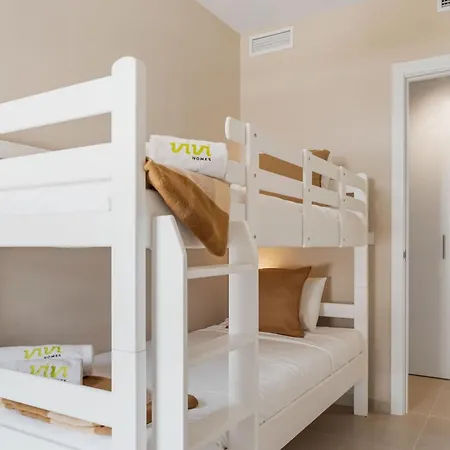 Vivi Homes - Buena Vida Family With Views, Pool & Gym * 埃斯特波纳