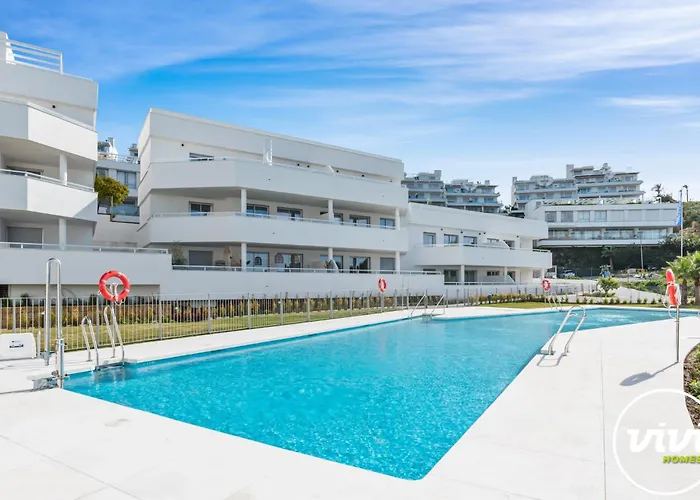 Vivi Homes - Buena Vida Family With Views, Pool & Gym Διαμέρισμα